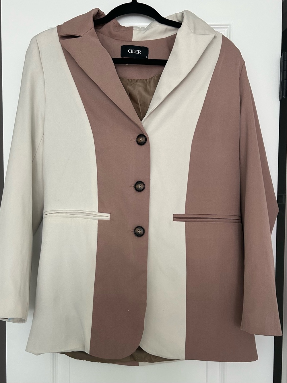 Cider Two-Tone Cream and Taupe Blazer Jacket